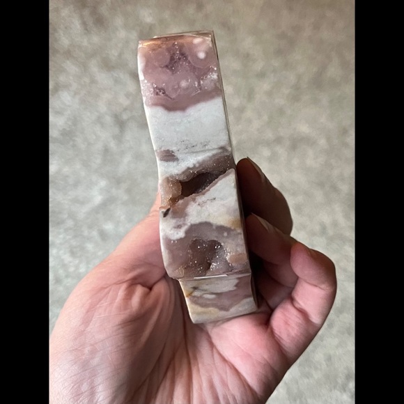 ✨ HP ✨ Pink Amethyst ✨ Paw 🐾 Carving; LOTS of Druzy ✨ - Picture 5 of 11